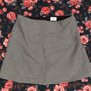 Wilfred Aritzia houndstooth wool skirt
